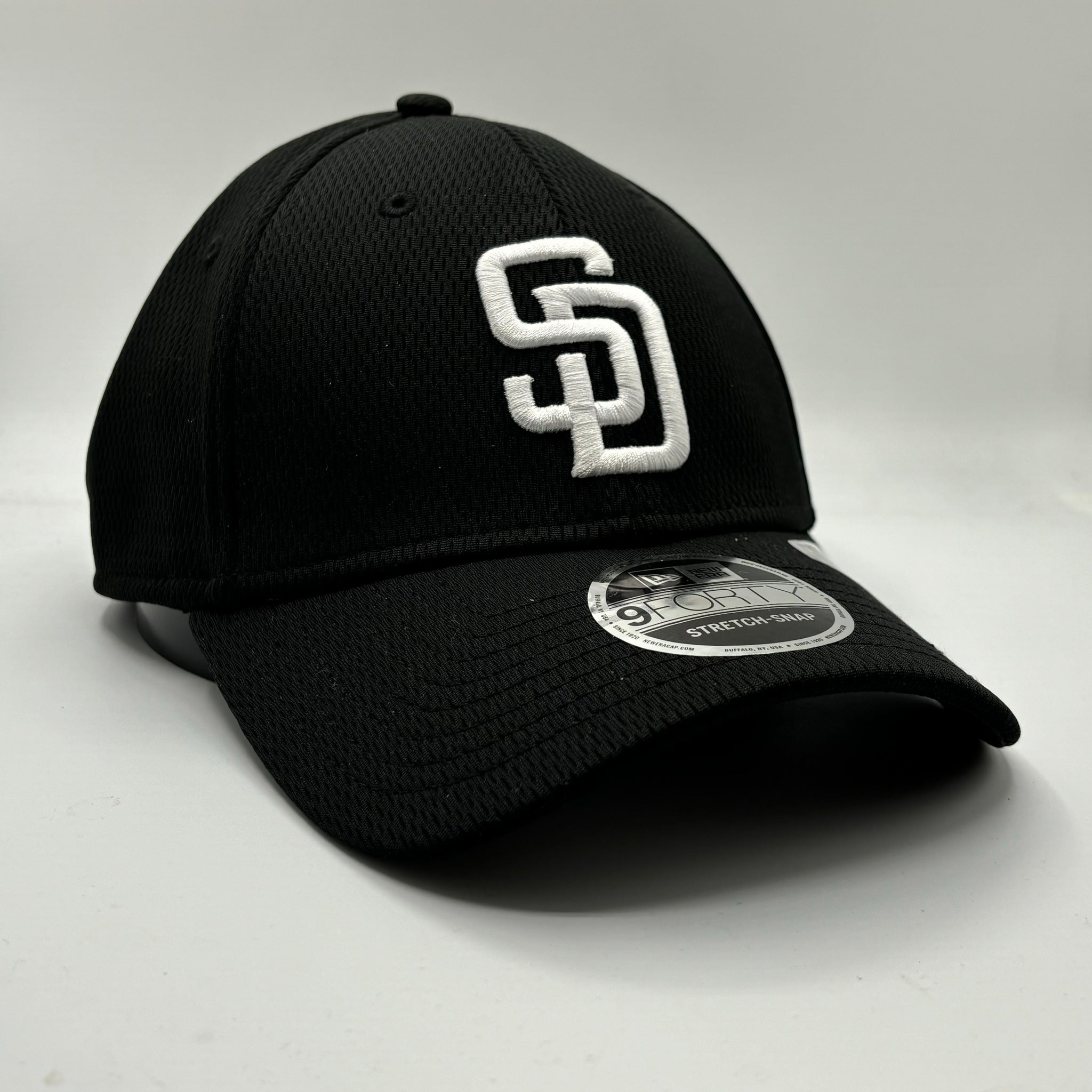San Diego Padres New Era 9FORTY Black and White Snapback Hat