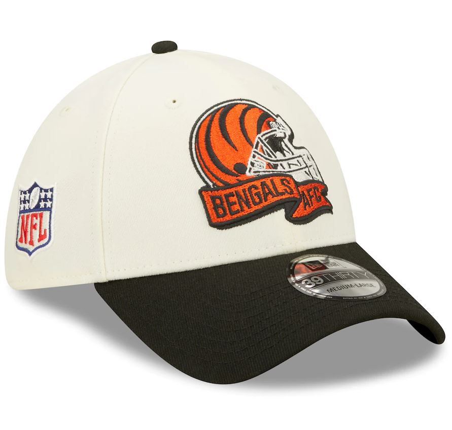 Cincinnati Bengals 2022 Sideline 39THIRTY Two-Tone Flex Hat Cream/Black