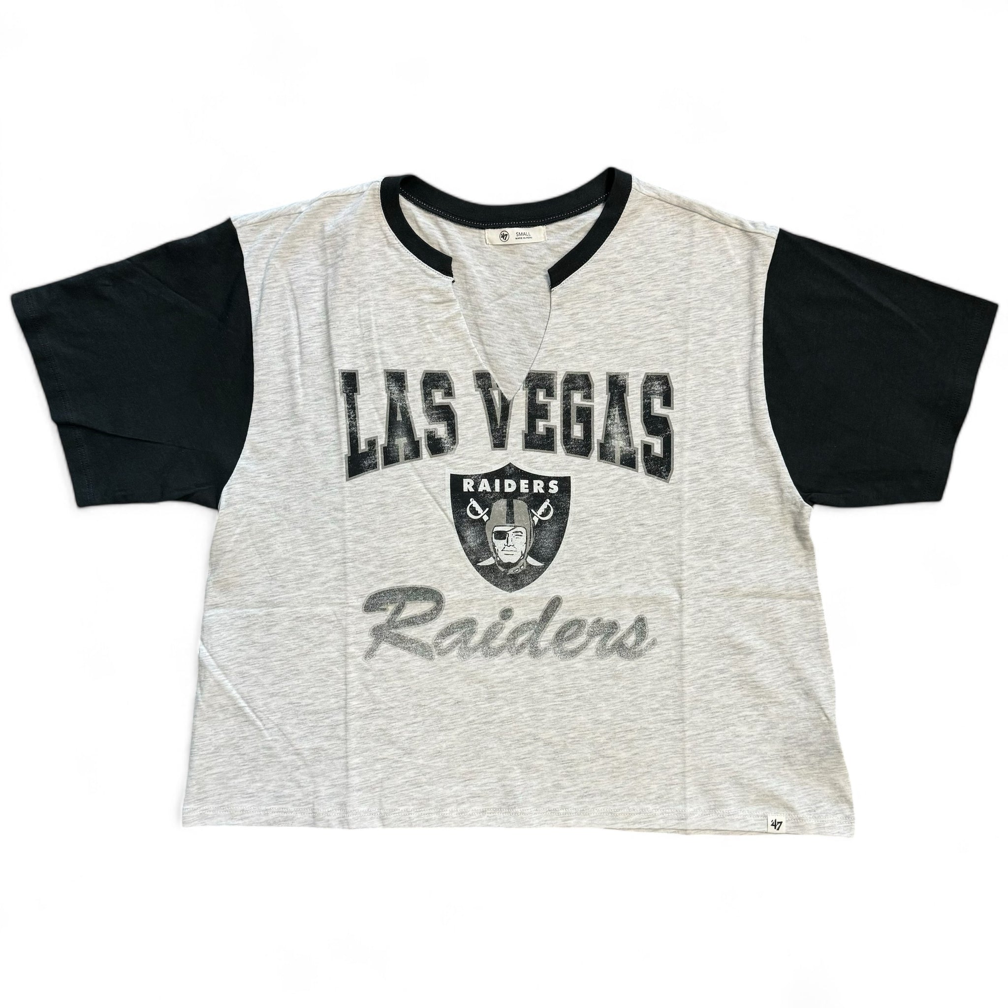 Las Vegas Raiders Women's Relay Gray Cropped V-Neck T-Shirt