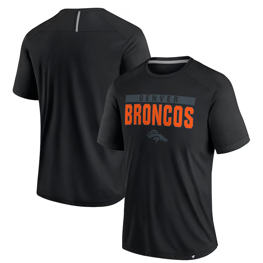 Denver Broncos Fanatics Defender Blackout T-Shirt - Black