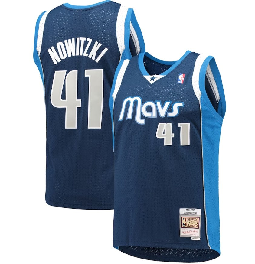 Dallas Mavericks Dirk Nowitzki Mitchell & Ness Navy 2011-12 Hardwood Classics Swingman Jersey