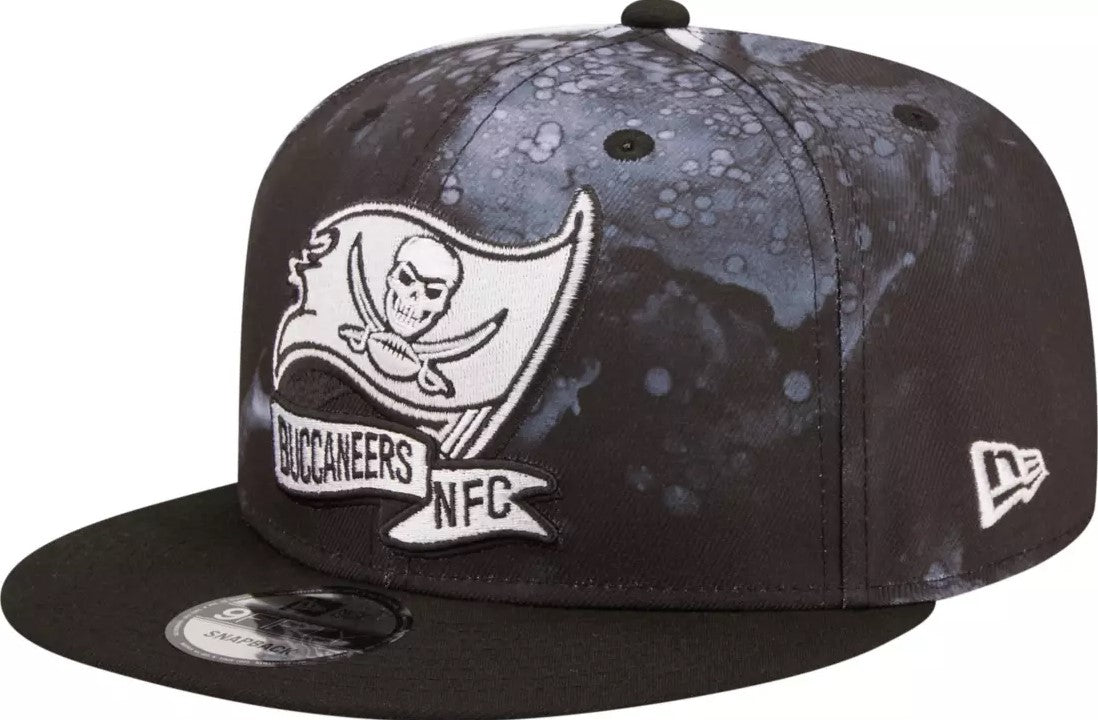 Tampa Bay Buccaneers 2022 Sideline Ink Dye 9Fifty Black Adjustable Hat