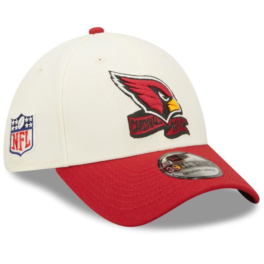Arizona Cardinals New Era 39THIRTY 2022 Sideline Cream/Red Two Tone Flex Hat