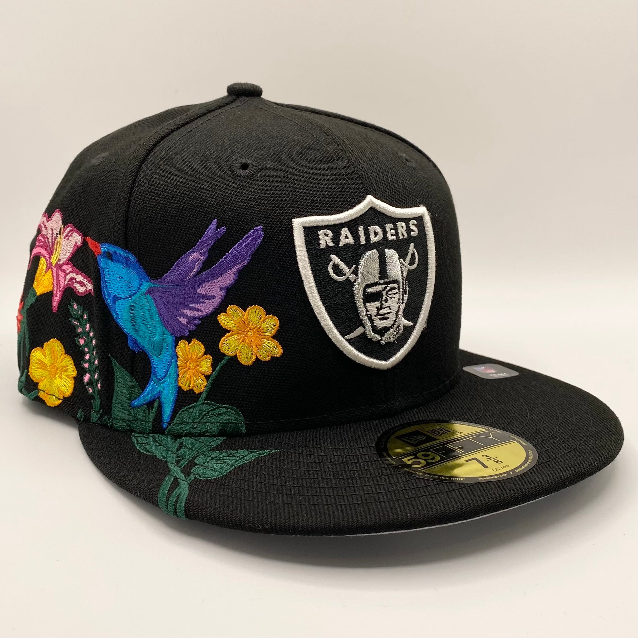 Las Vegas Raiders Blooming 59FIFTY New Era Fitted Hat ***