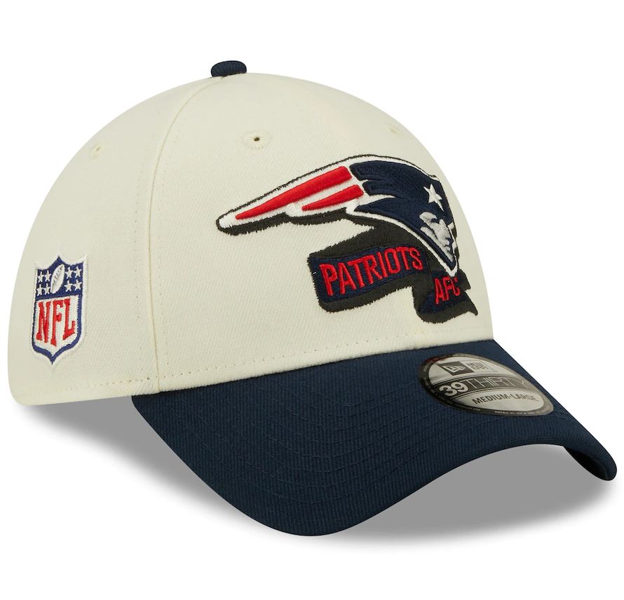 New England Patriots New Era 2022 Sideline 39THIRTY 2 Tone Flex Hat  Cream/Navy